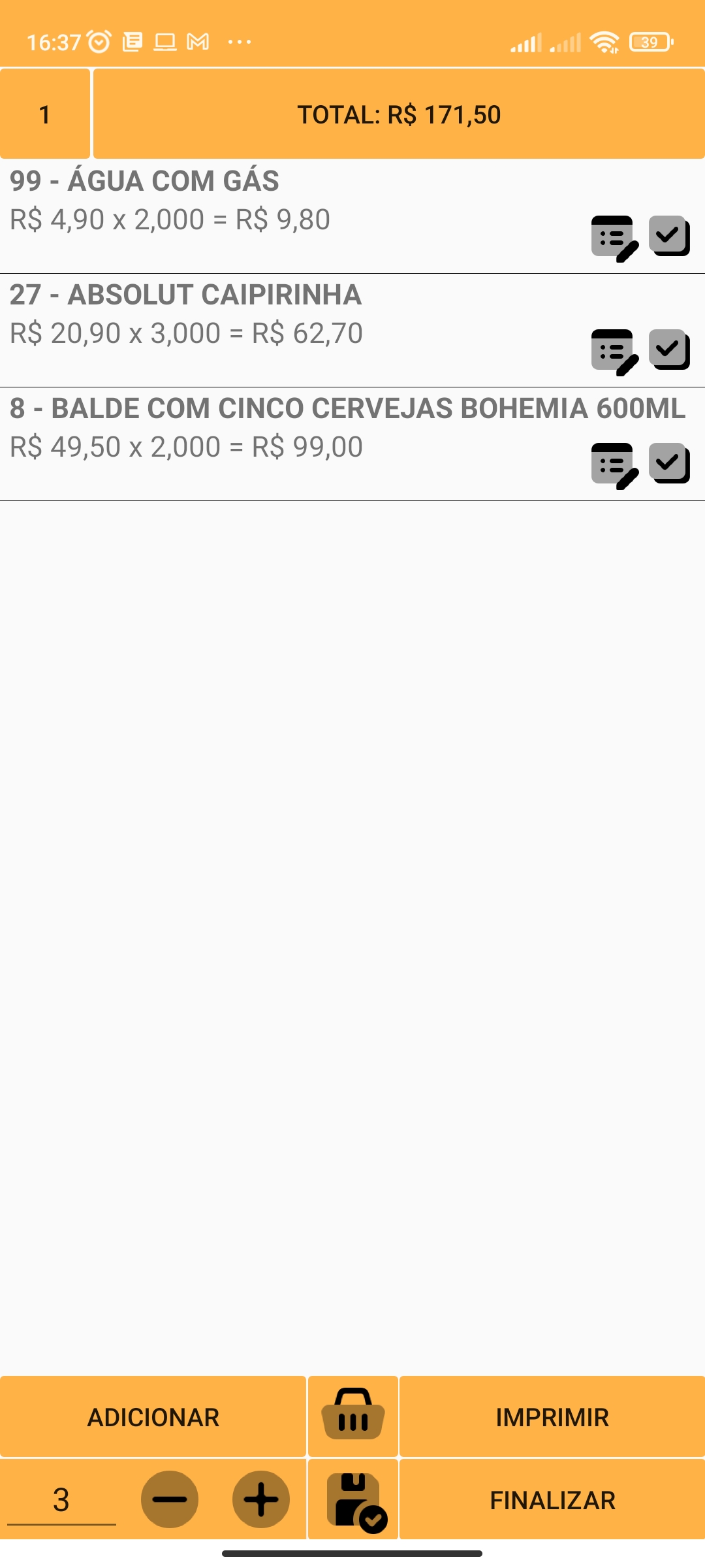 Comanda com itens e total